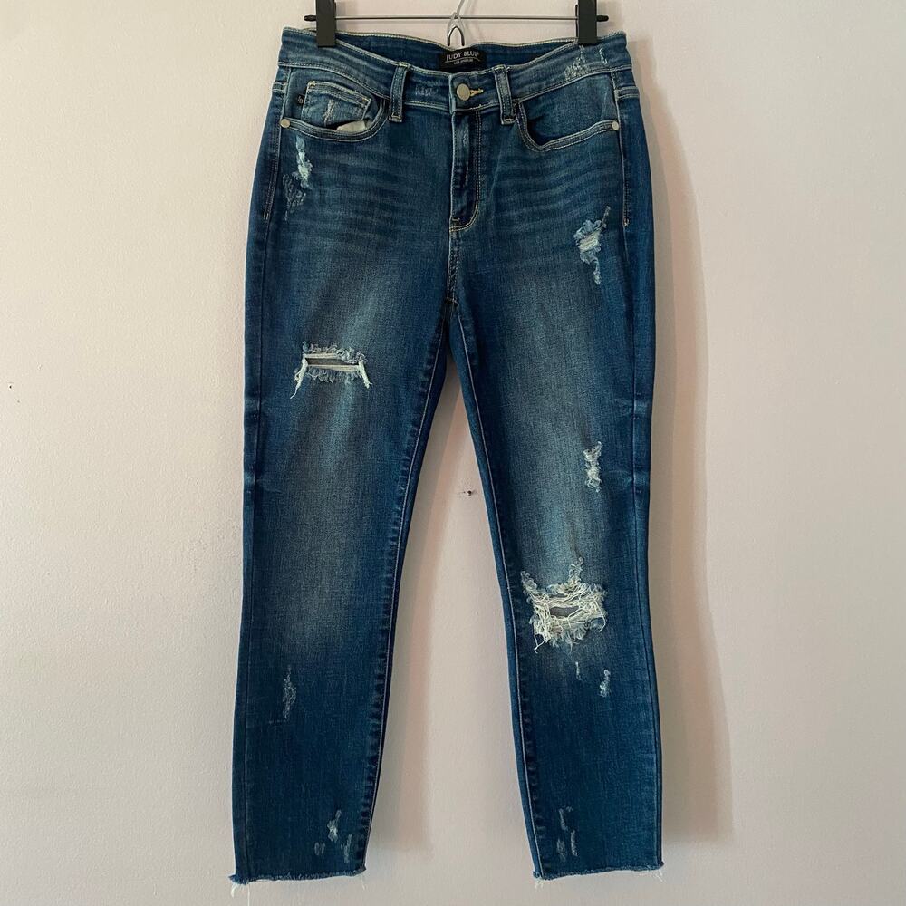 Judy Blue Skinny Fit Medium Wash Distressed Jeans Preppy Women's size 7 / 28